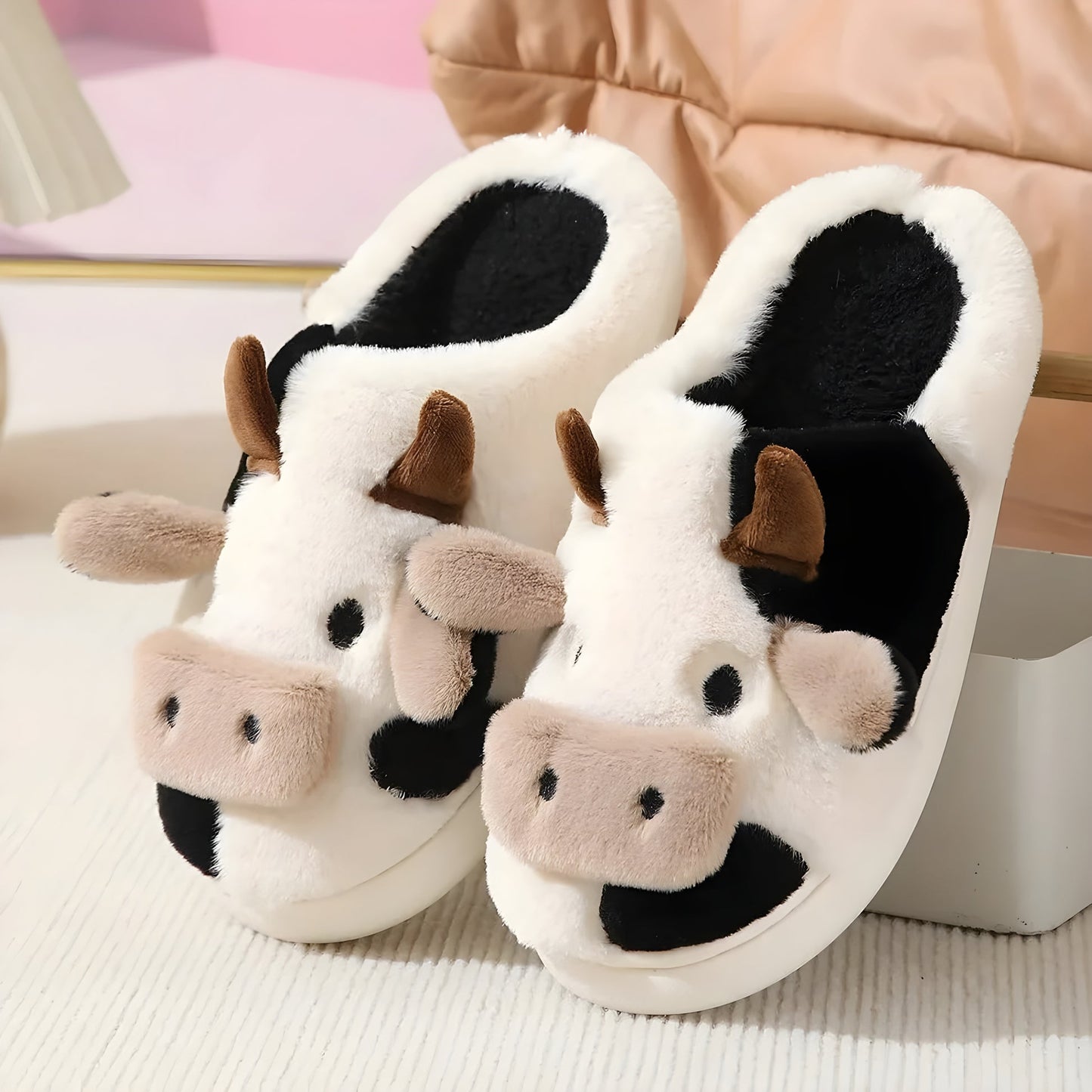 Bennys Cozy Cow Slippers